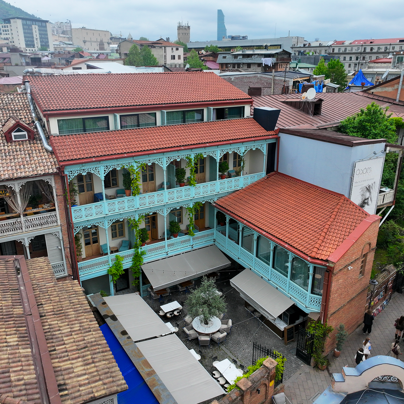 Blue Fox Hotel