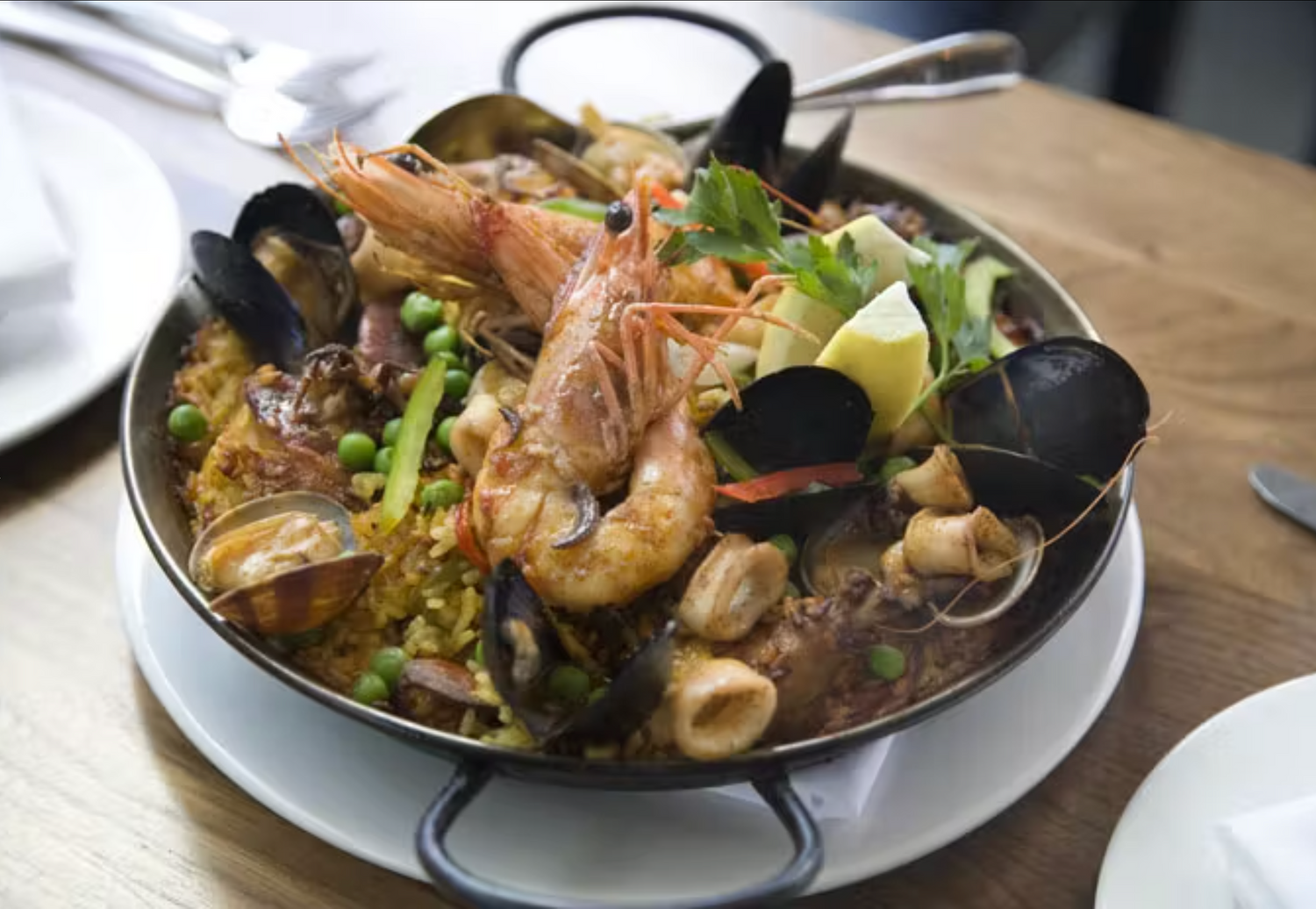 Photo source: JOYA Restaurant & Lounge