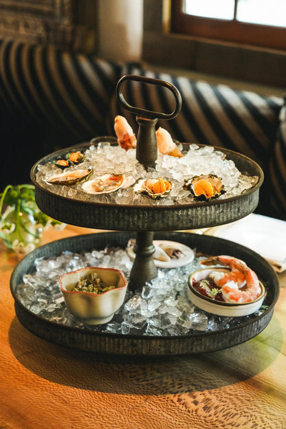 Seafood tower, Big Sur